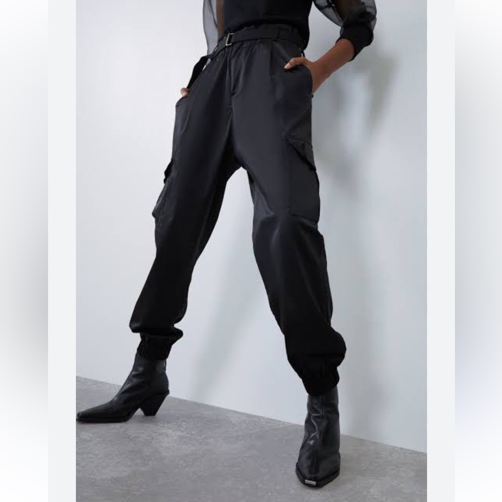 Zara 7385/249/800 cargo satin pants size XS